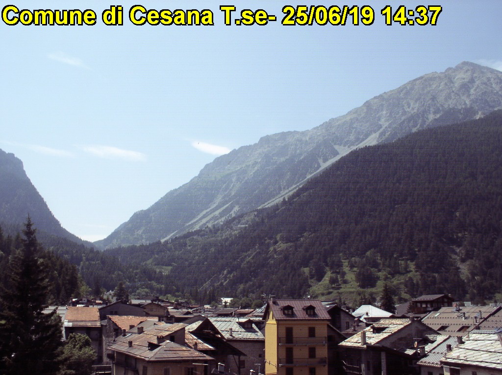 immagine della webcam nei dintorni di Prali: webcam Cesana Torinese